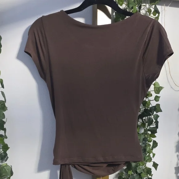Fashion Nova Chocolate Short Sleeve Top - Picture 5 of 5